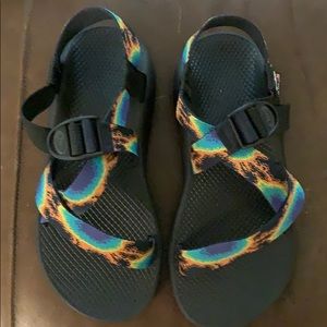 yellowstone chacos